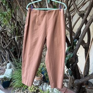 Elegant Women's Cropped Pants in Tan
